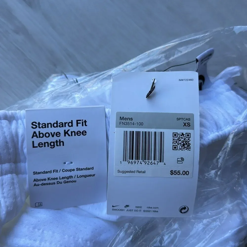 Nike Club Flow Shorts white size XS NWT in‎ packaging